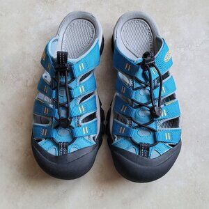 Keen Women's sz 8.5 Newport Slip On Sandals